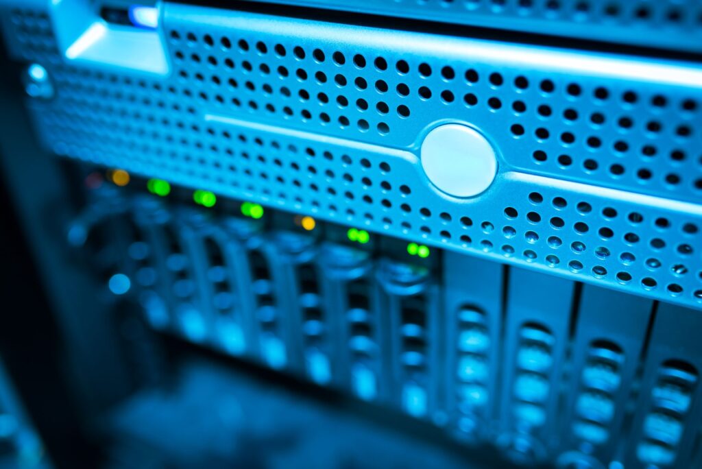 Cisco SD-WAN controllers